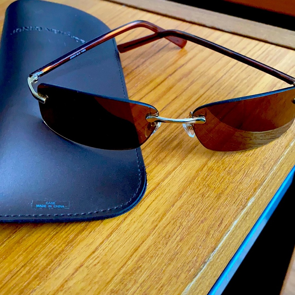 Jones New York sunglasses